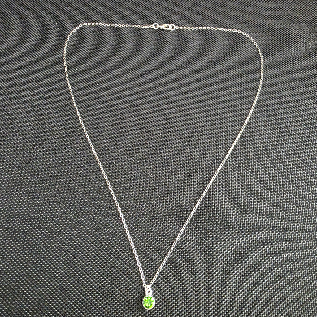 Green gem necklace