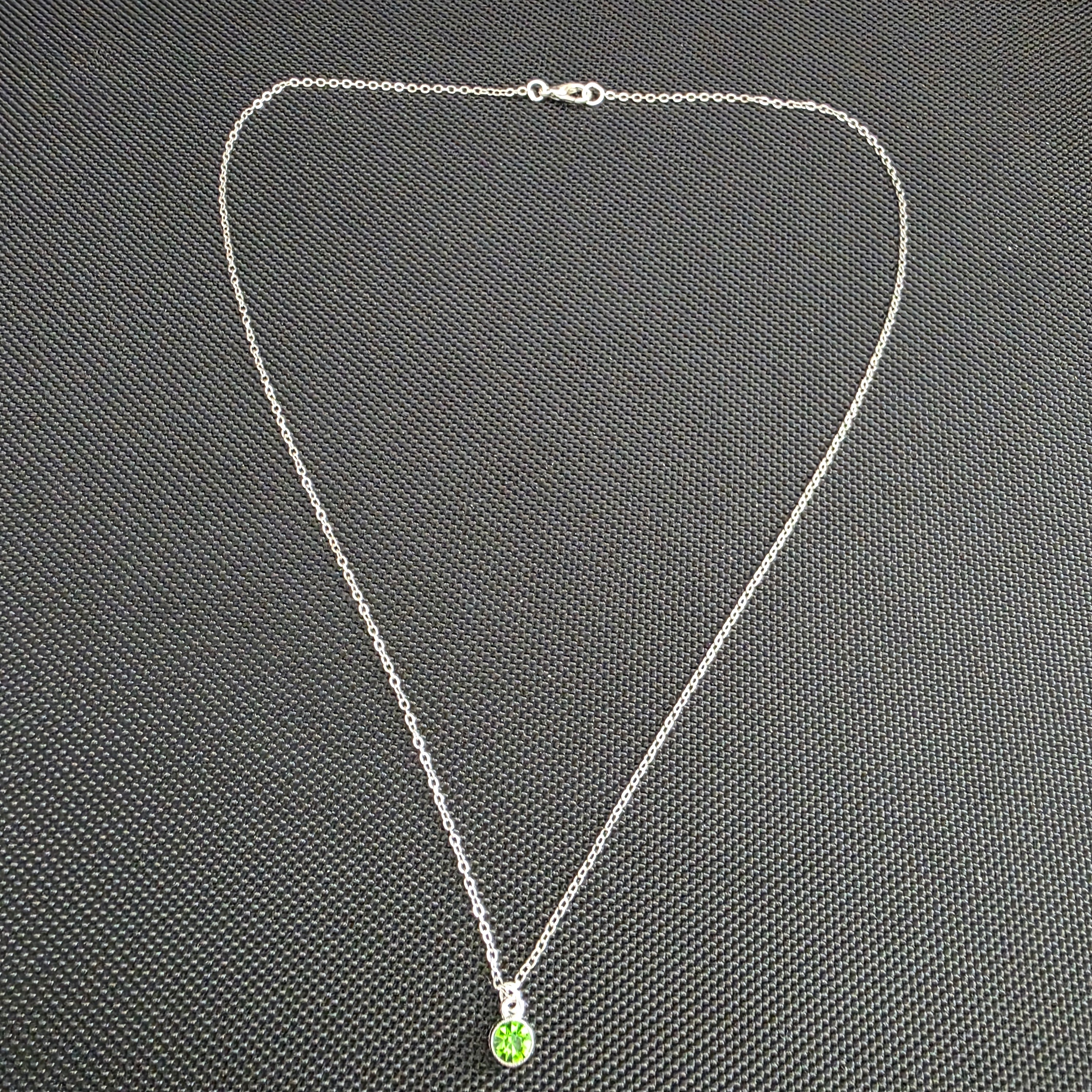 Green gem necklace