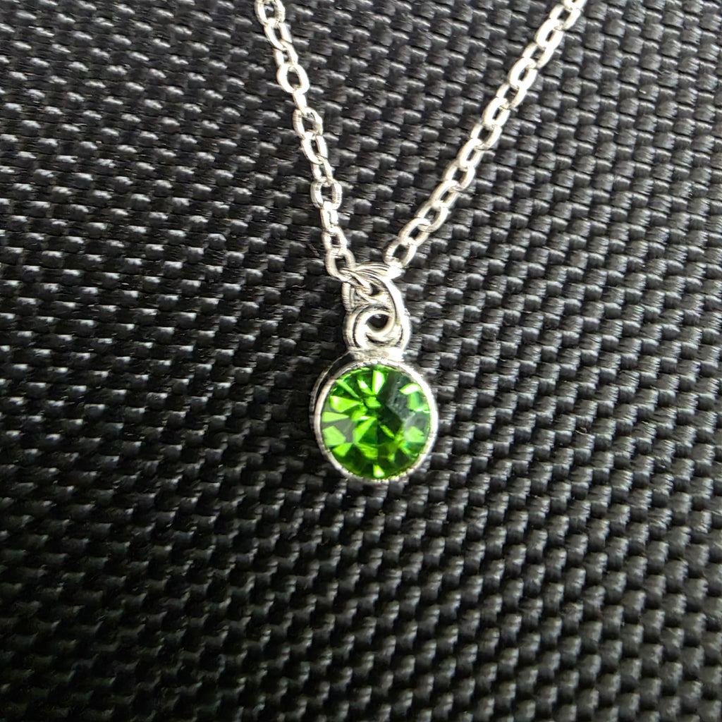 Green gem necklace