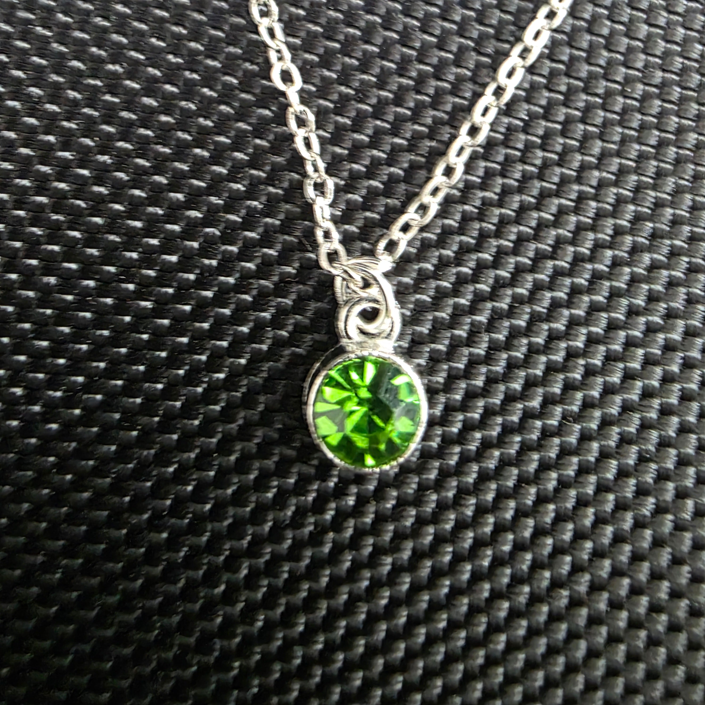 Green gem necklace