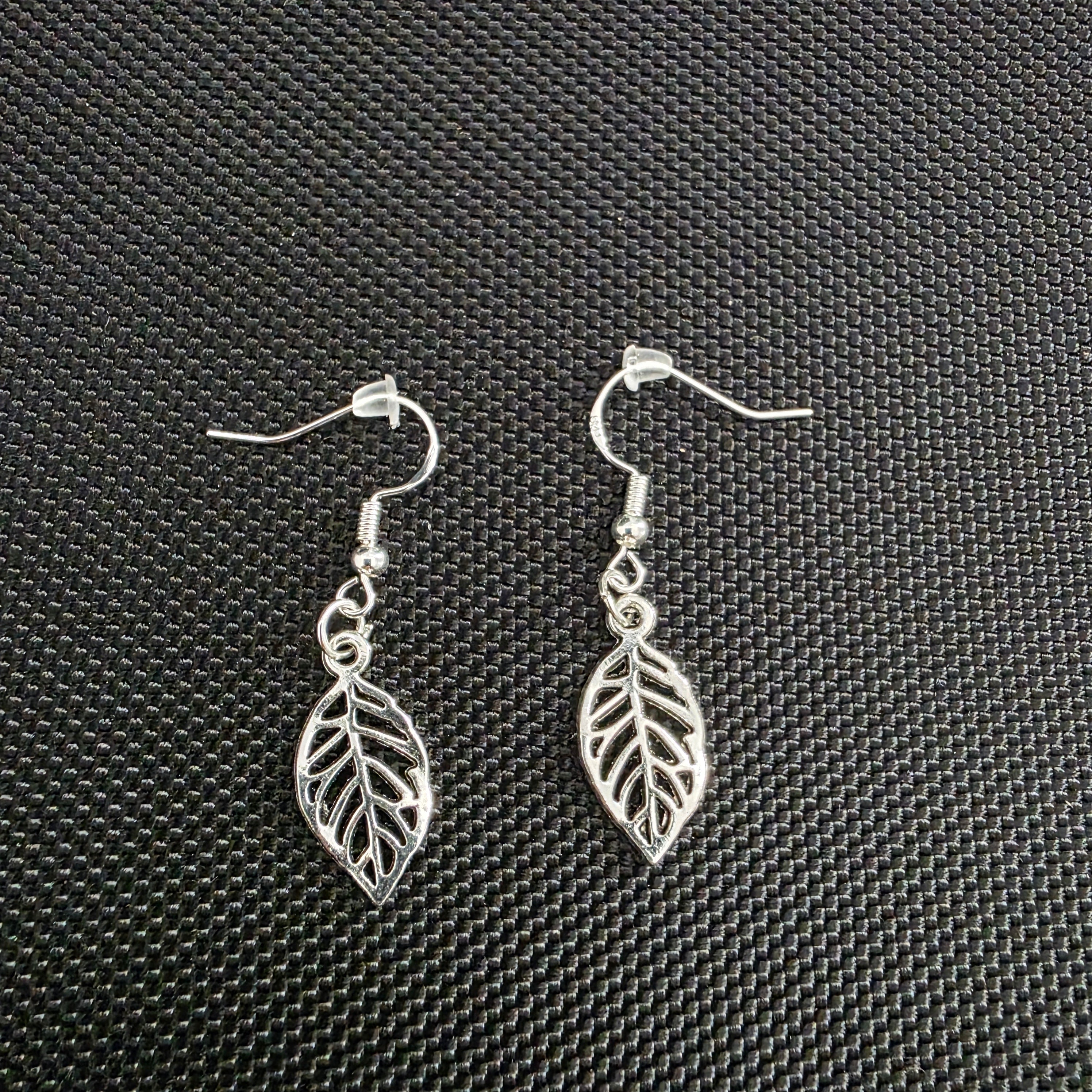 Leaf earrings