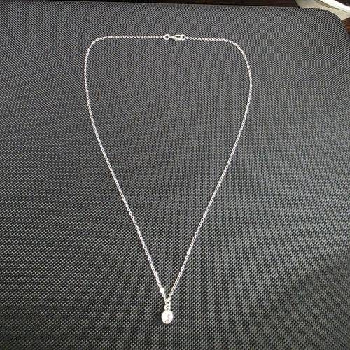 Clear gem necklace
