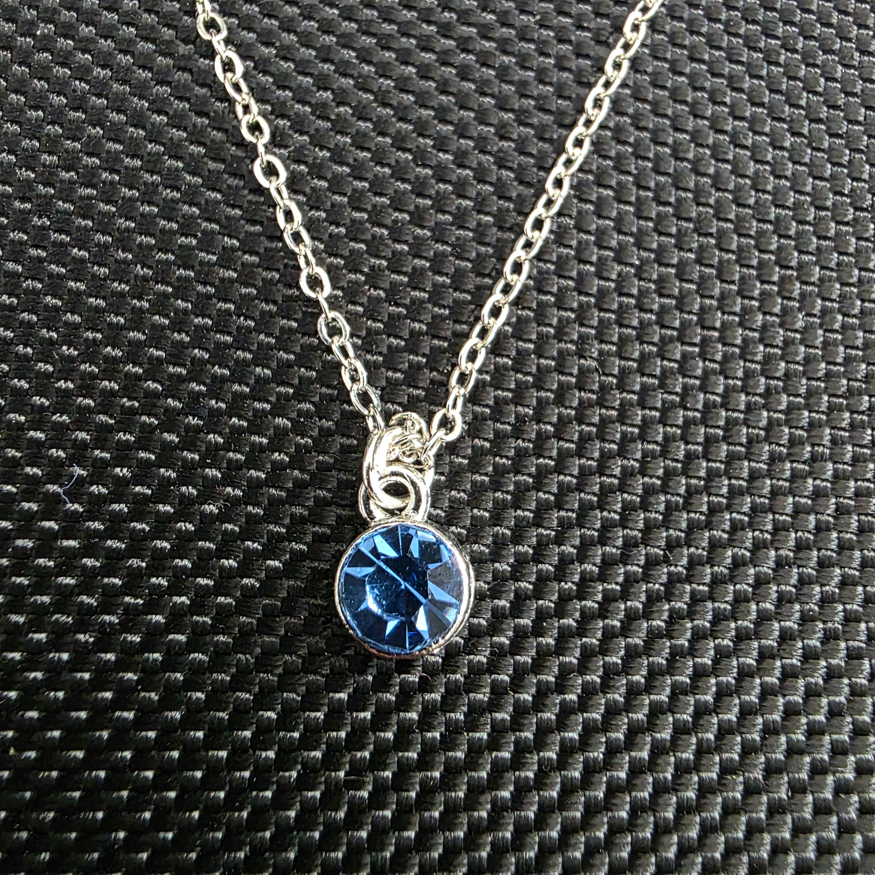 Blue gem necklace