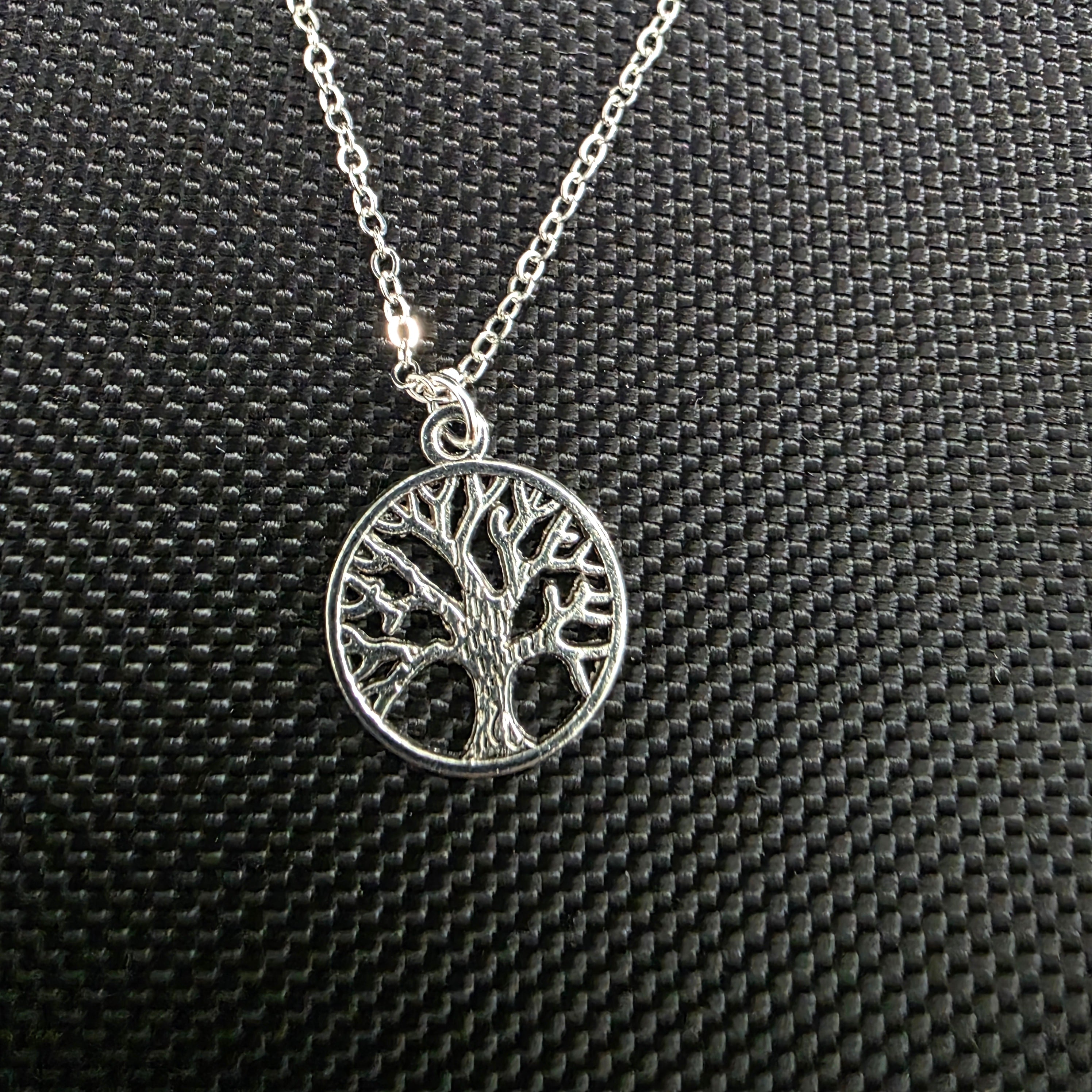 Tree necklace