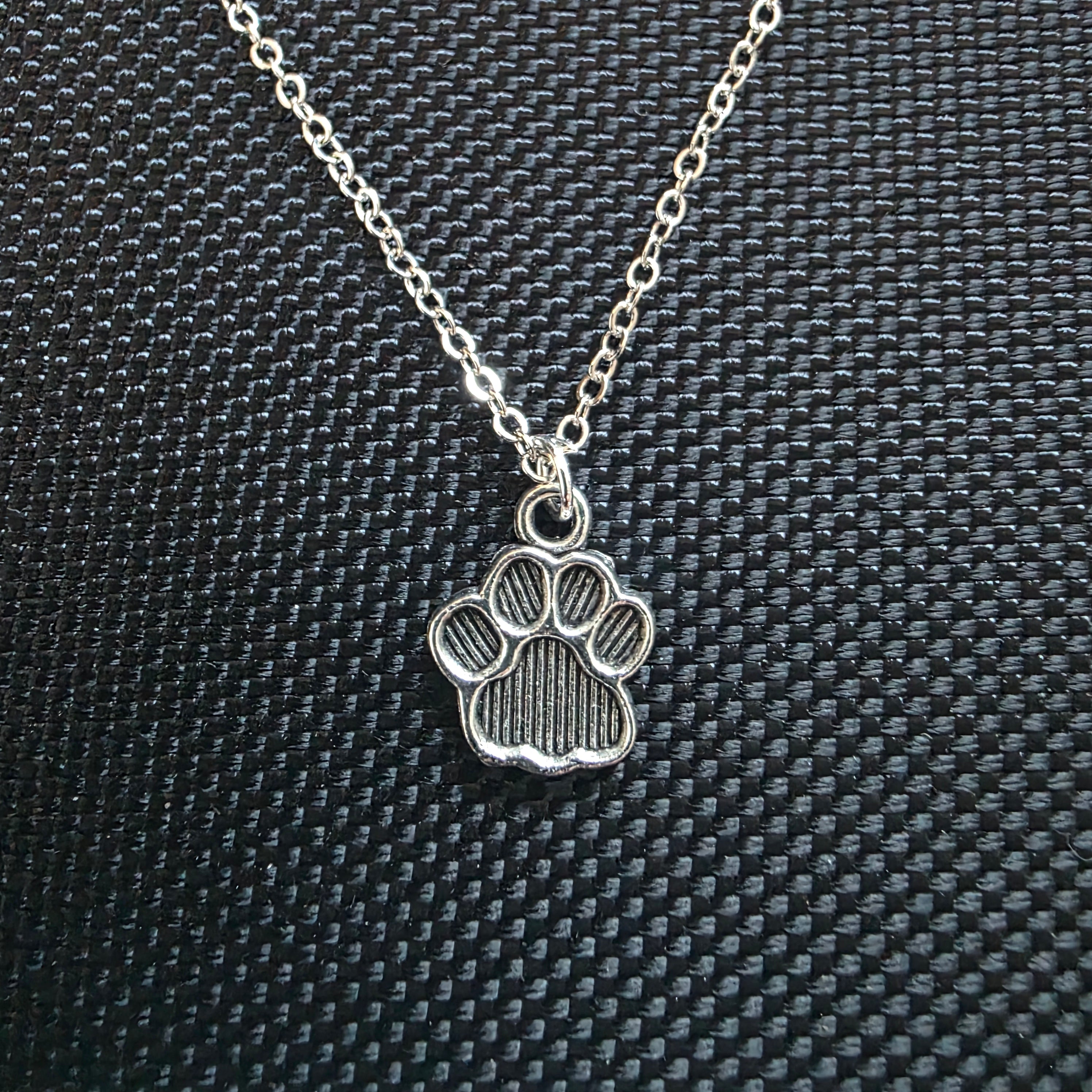 Paw necklace
