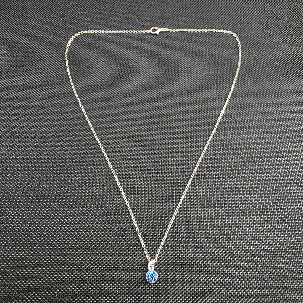 Blue gem necklace