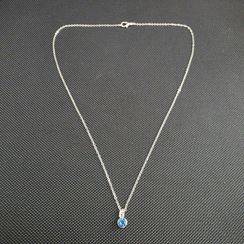 Blue gem necklace
