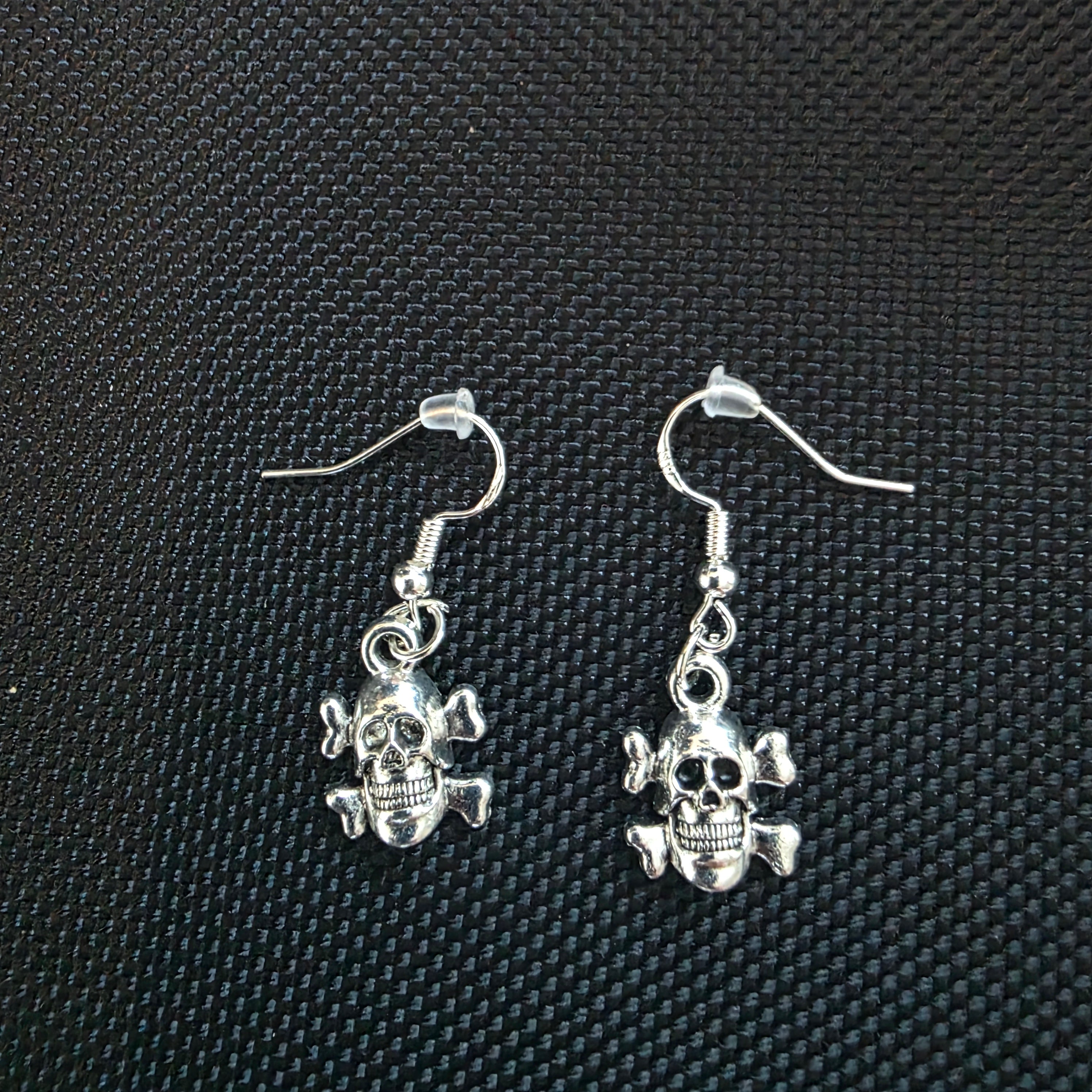 Skull earrings