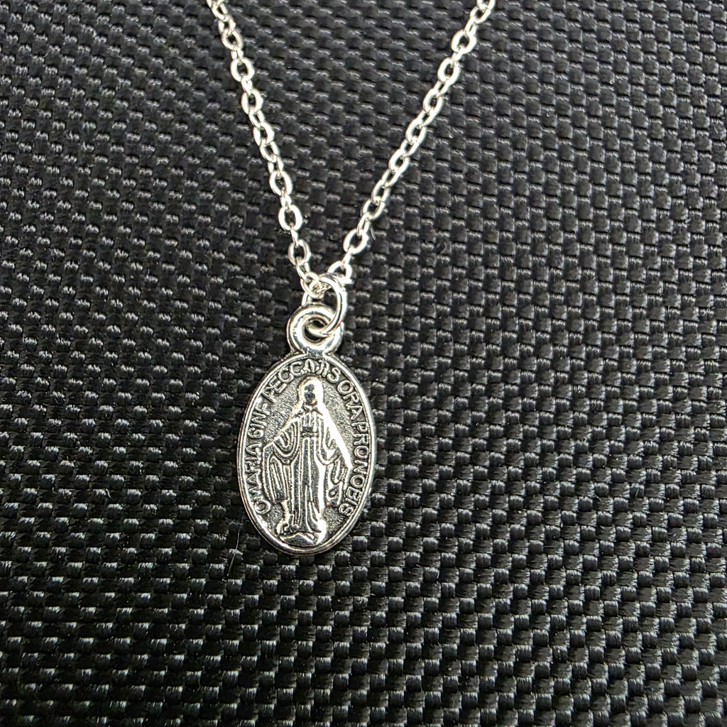 Pendant necklace