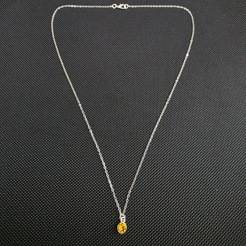 Yellow gem necklace
