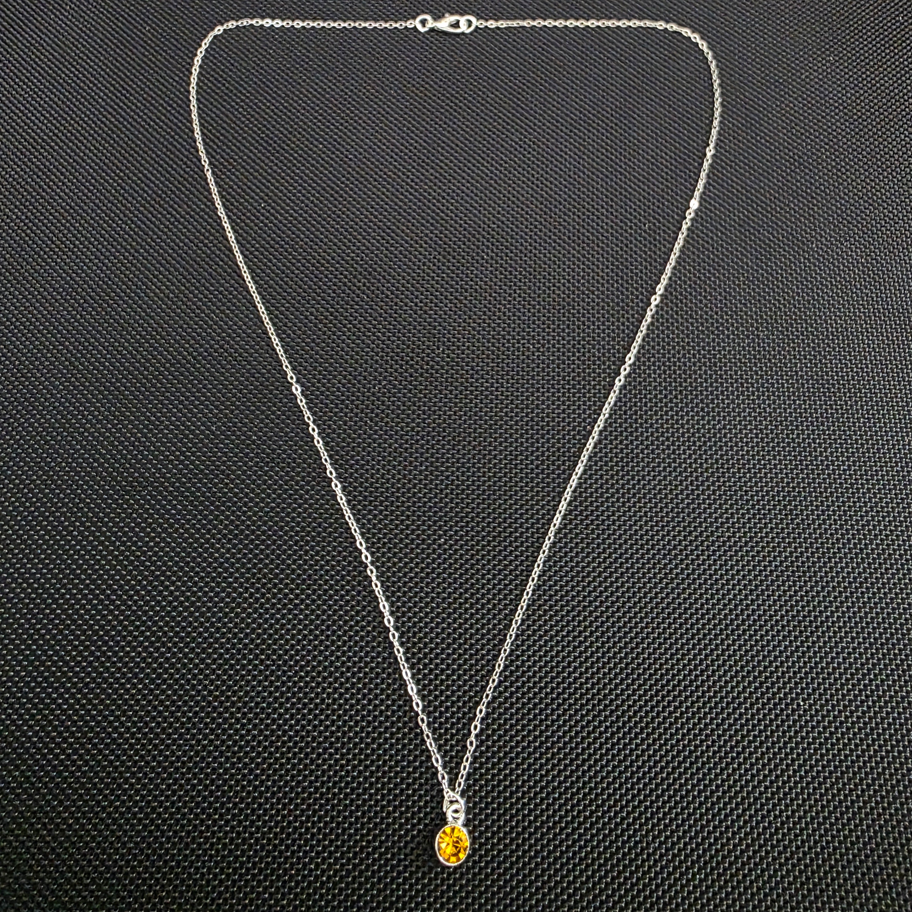 Yellow gem necklace