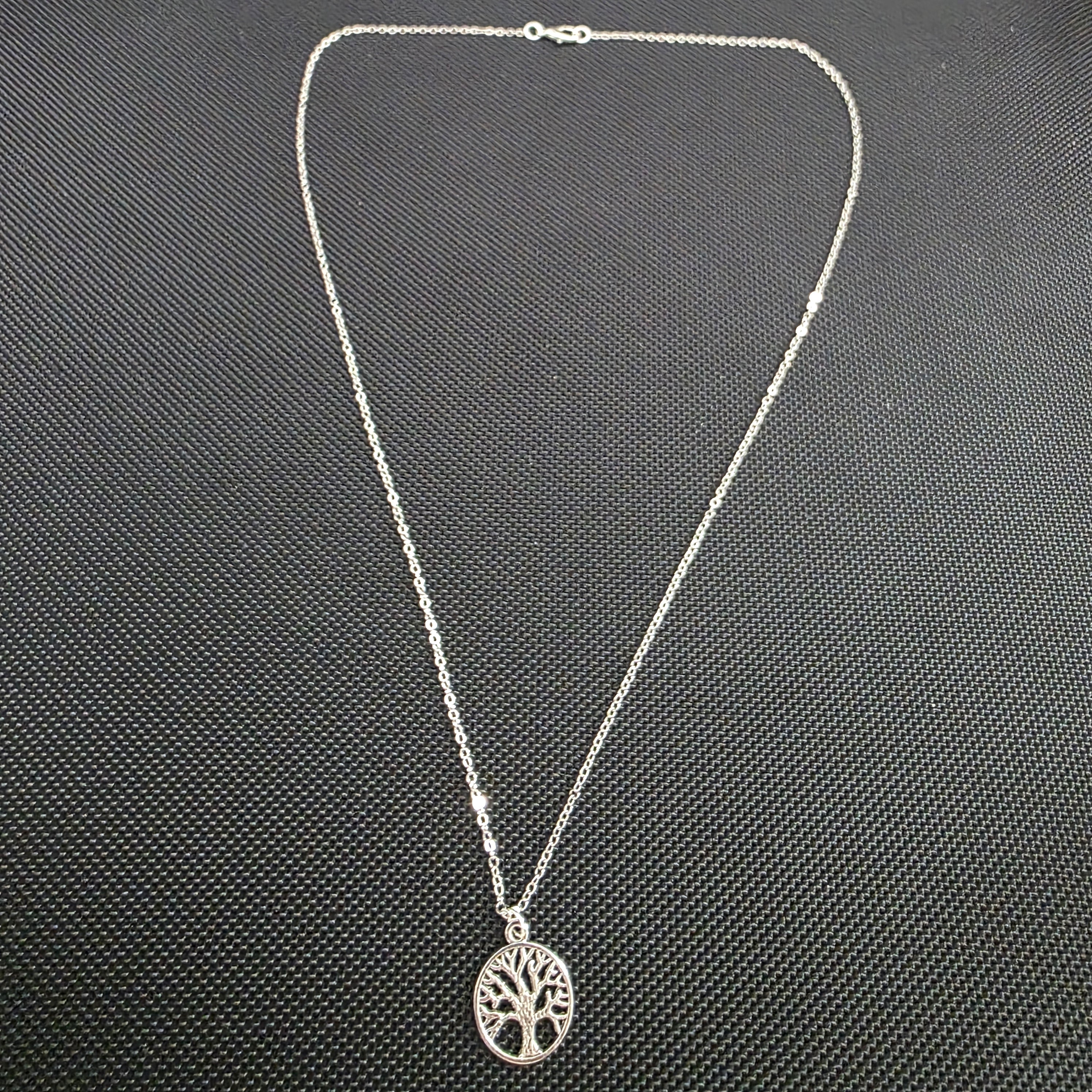 Tree necklace